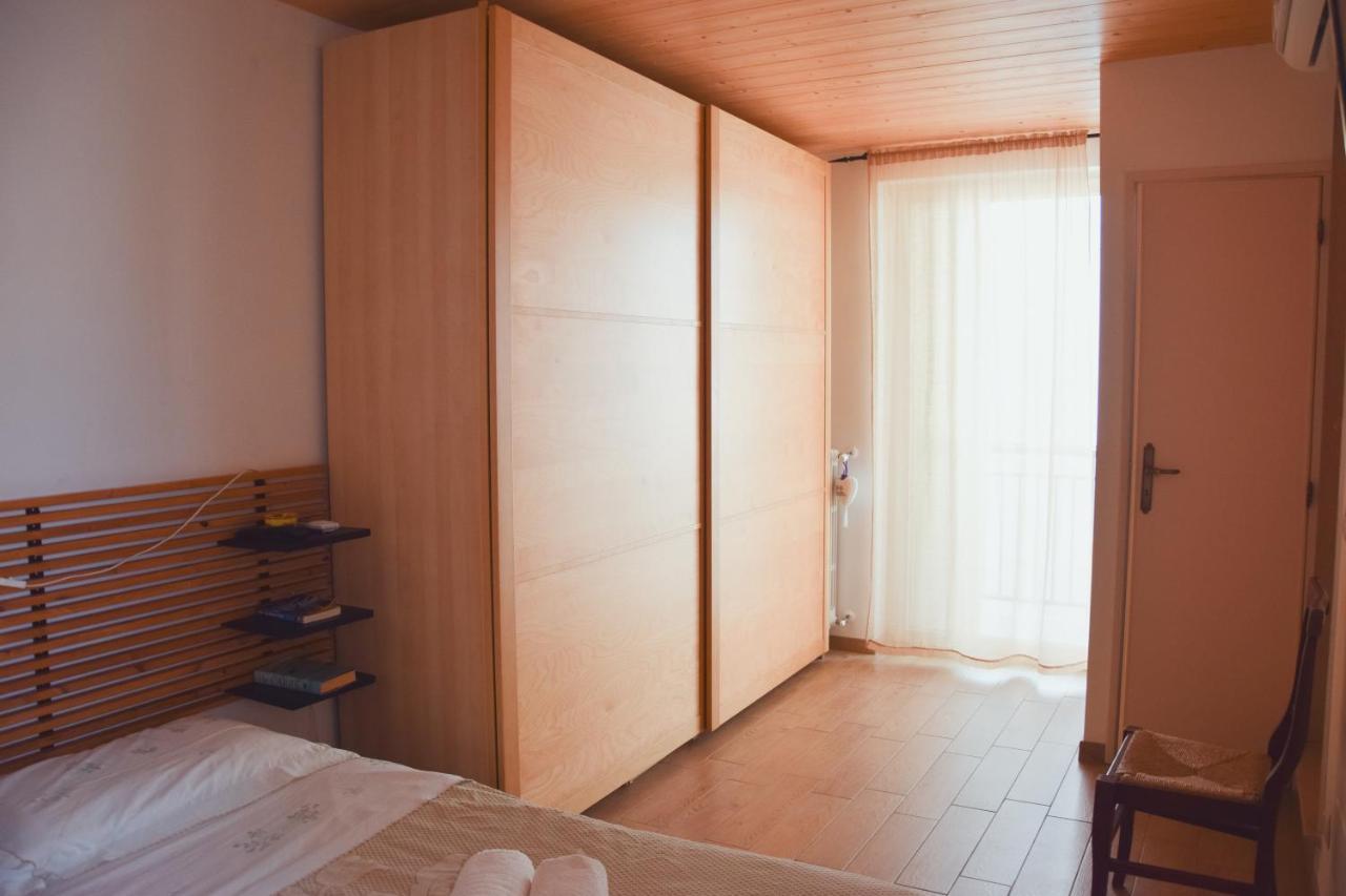 Casa Viola -Locazione Breve Apartment Полиняно а Маре Екстериор снимка