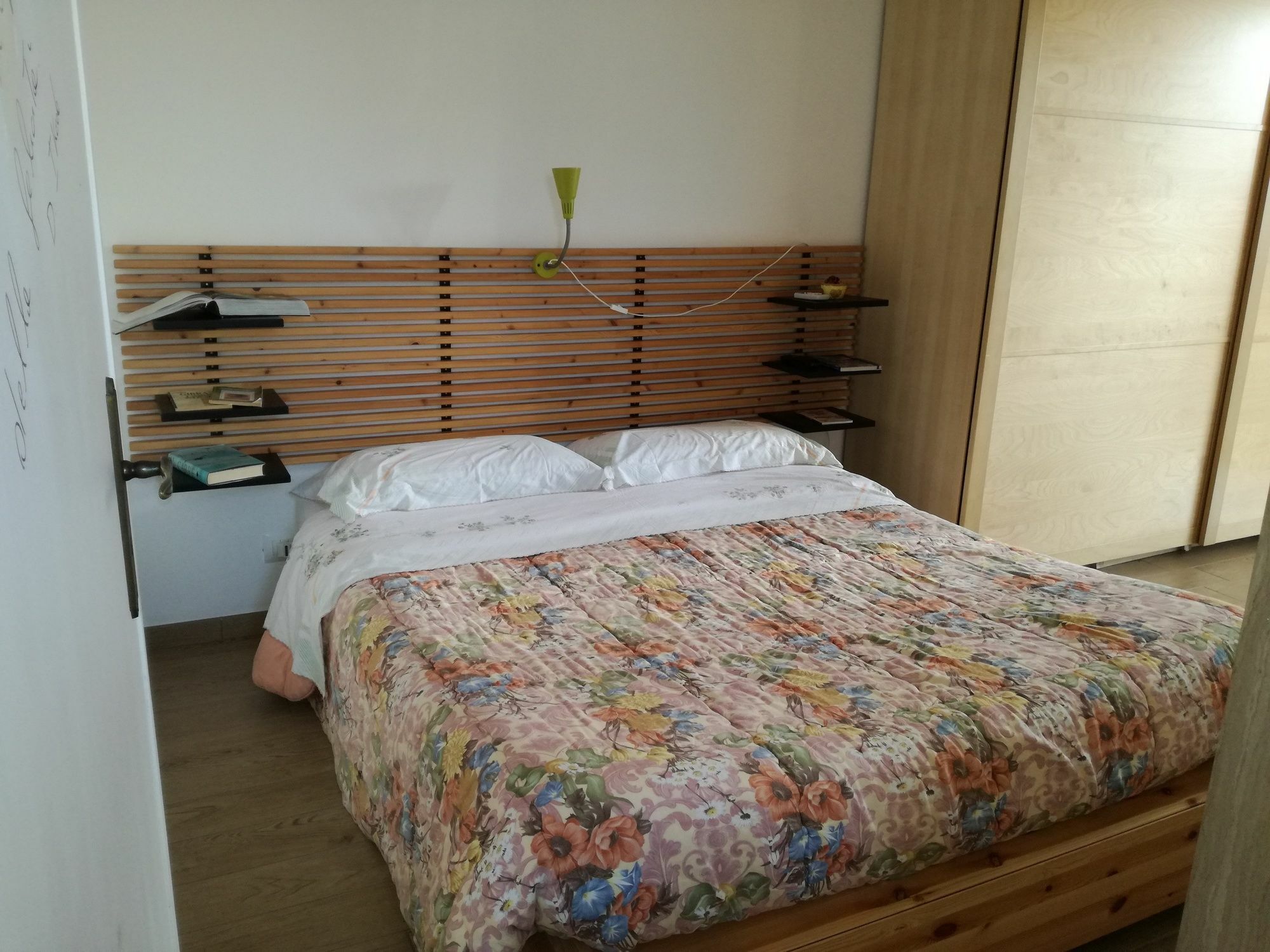 Casa Viola -Locazione Breve Apartment Полиняно а Маре Екстериор снимка